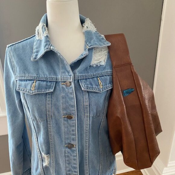 LARGE STYLE HOBO BAG. FAUX LEATHER. NWOT - Picture 8 of 9